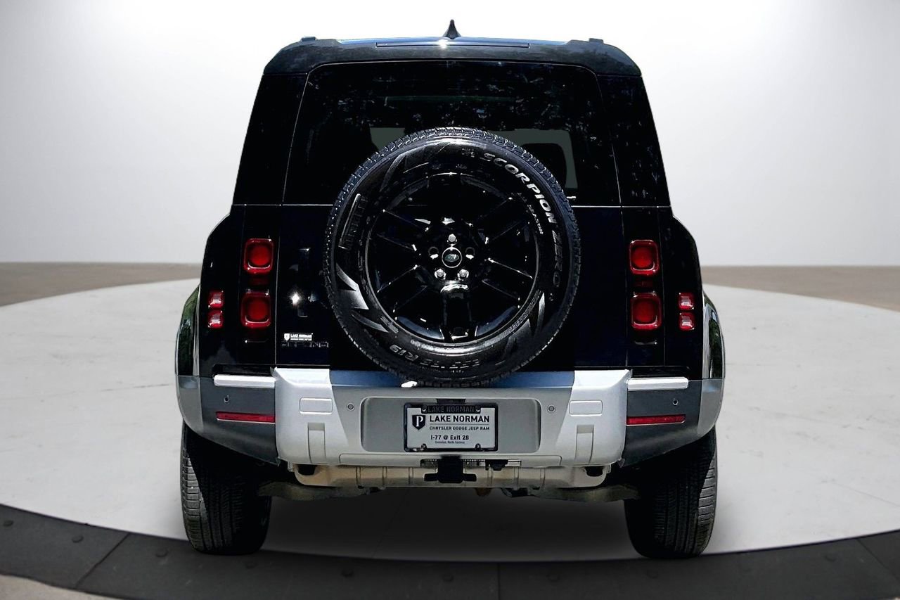 Used 2024 Land Rover Defender 110 S AWD/4WD image 8
