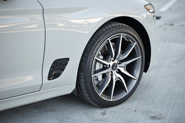 New 2026 Genesis G70 2.5T Prestige image 5