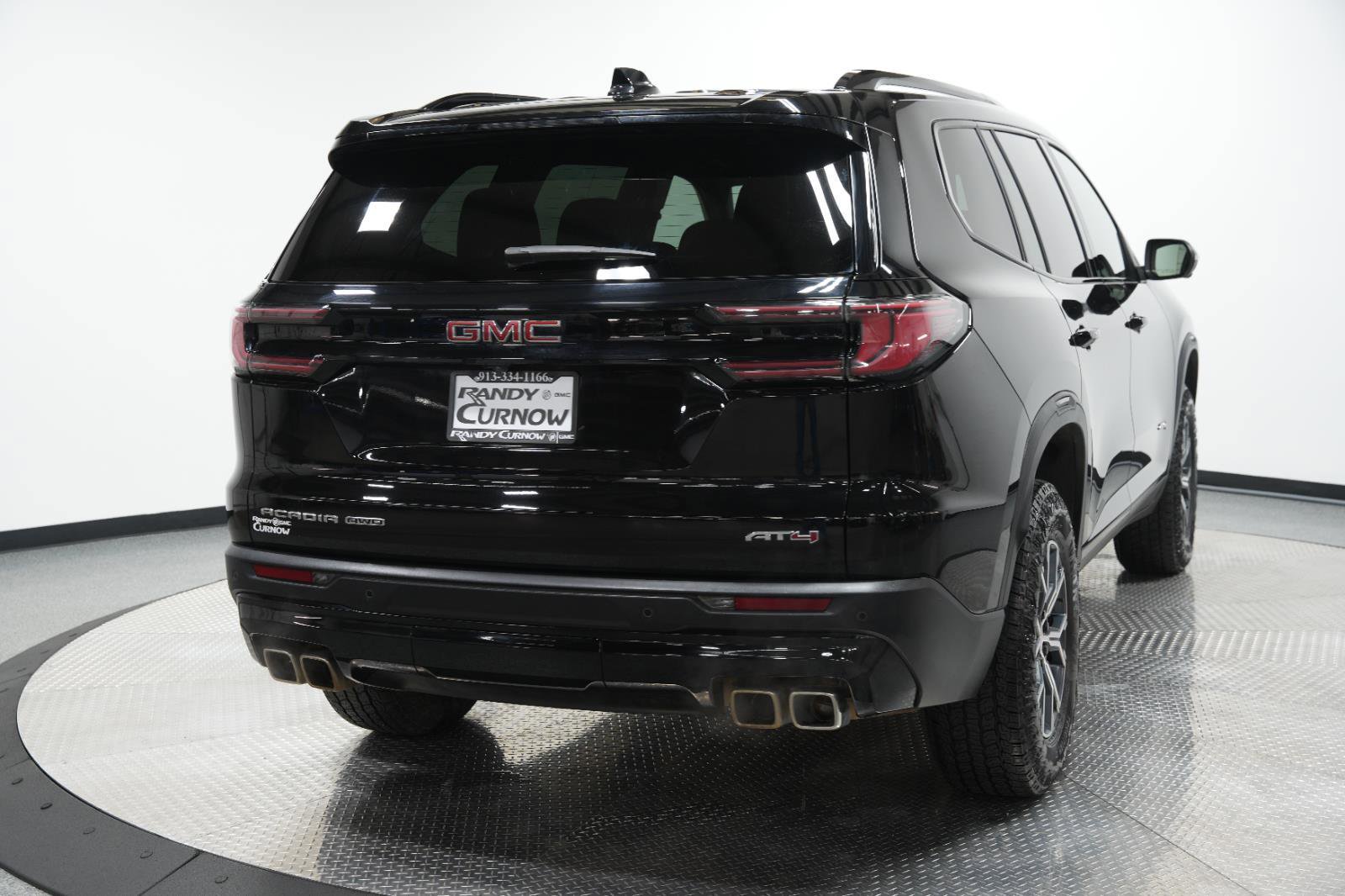 Used 2025 GMC Acadia AT4 image 8