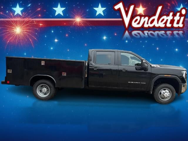 New 2026 GMC Sierra 3500 Pro AWD/4WD image 4