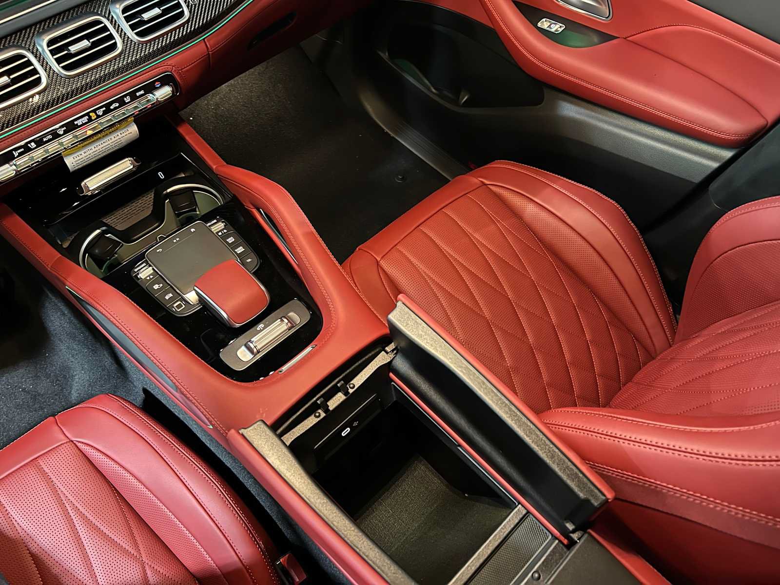 New 2026 Mercedes-Benz GLS 63 AMG 4MATIC image 35