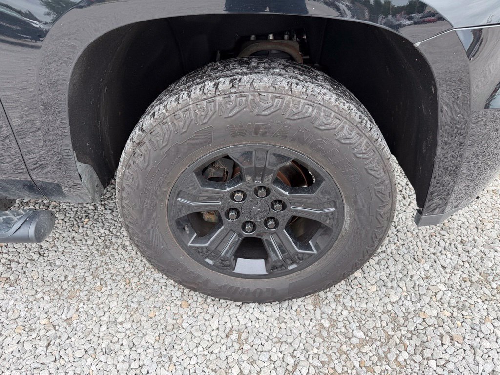 Used 2019 Chevrolet Tahoe LS AWD/4WD image 30