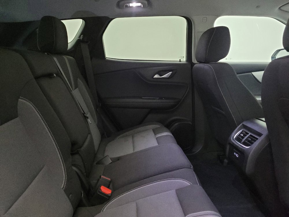 Used 2024 Chevrolet Blazer LT w/ Convenience Package FWD image 19