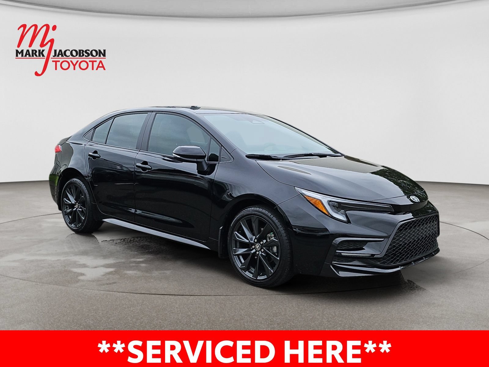 Used 2026 Toyota Corolla SE FWD image 5