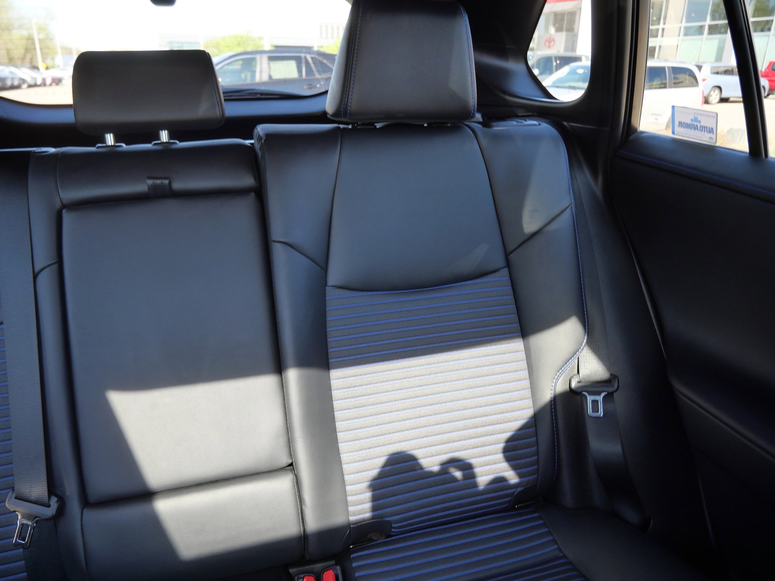 Used 2021 Toyota RAV4 XSE w/ XSE Grade Weather Package AWD/4WD image 15