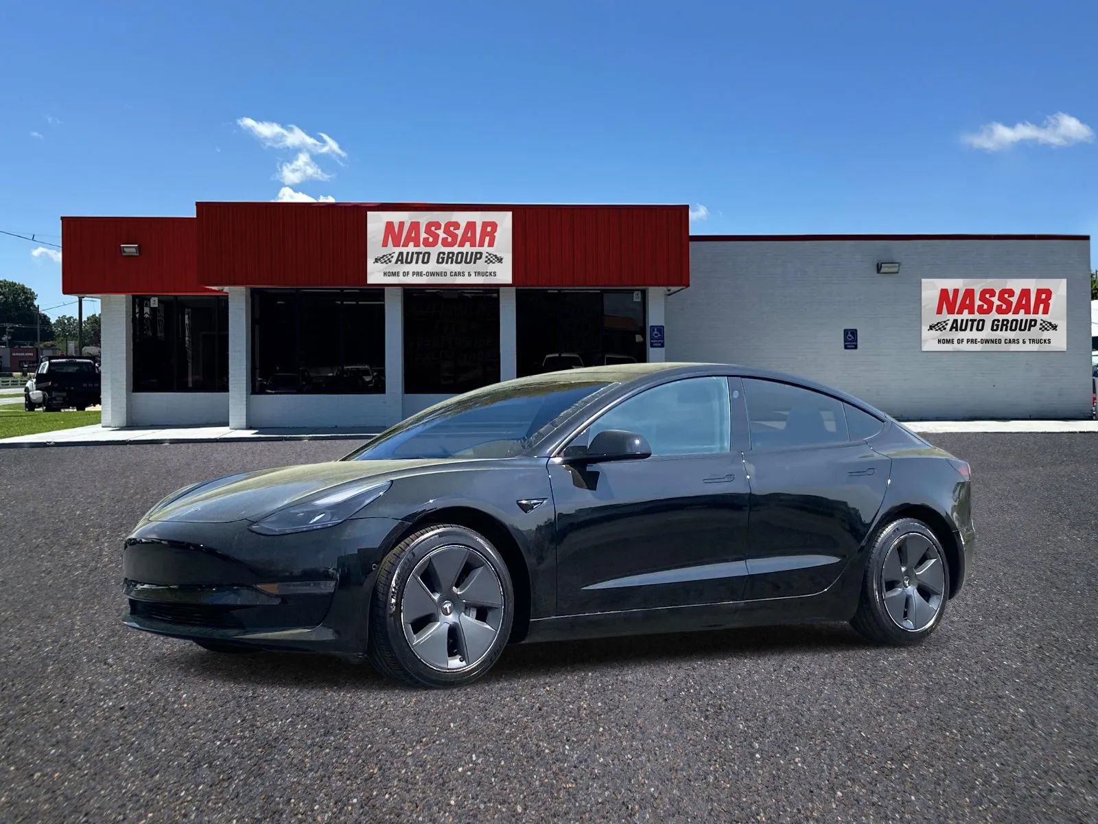 Used 2022 Tesla Model 3 Long Range image 1