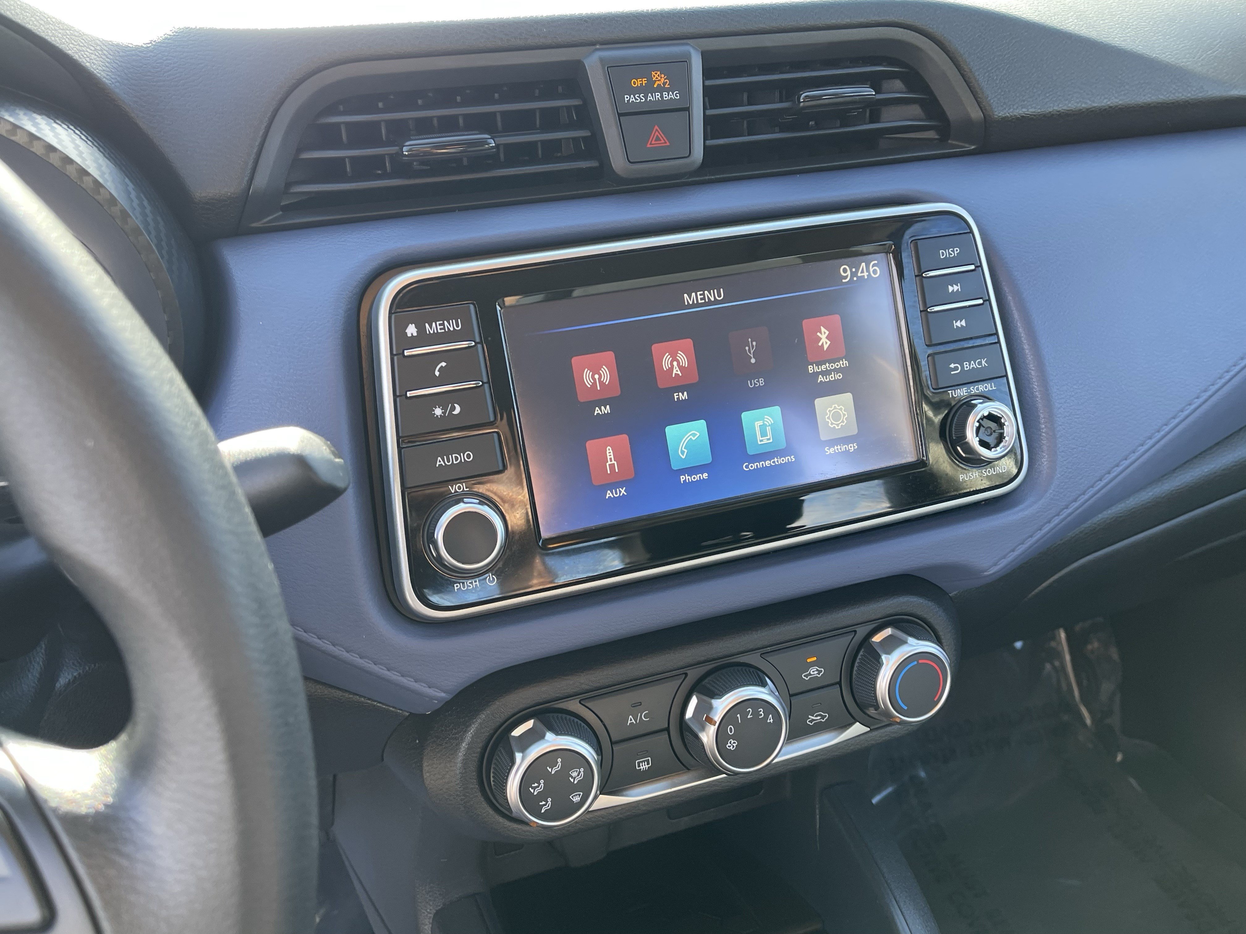 Used 2024 Nissan Versa SV FWD image 23