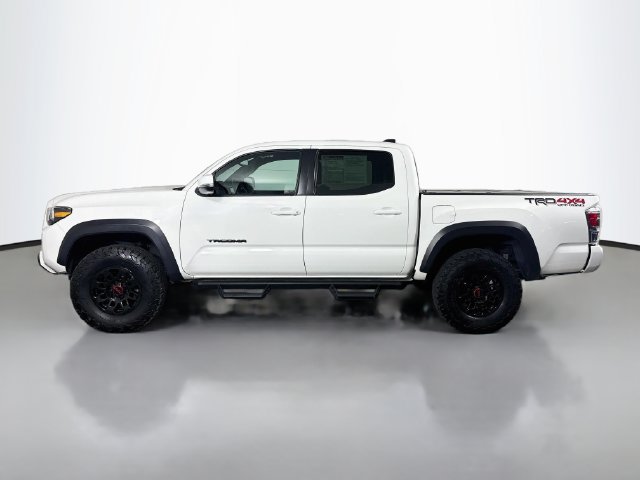 Used 2021 Toyota Tacoma TRD Off-Road w/ TRD Premium Off Road Package AWD/4WD image 5