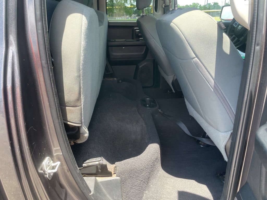 Used 2019 RAM 1500 Tradesman w/ Chrome Plus Package RWD image 13