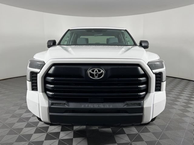 Used 2023 Toyota Tundra SR5 w/ SR5 Convenience Package RWD image 5