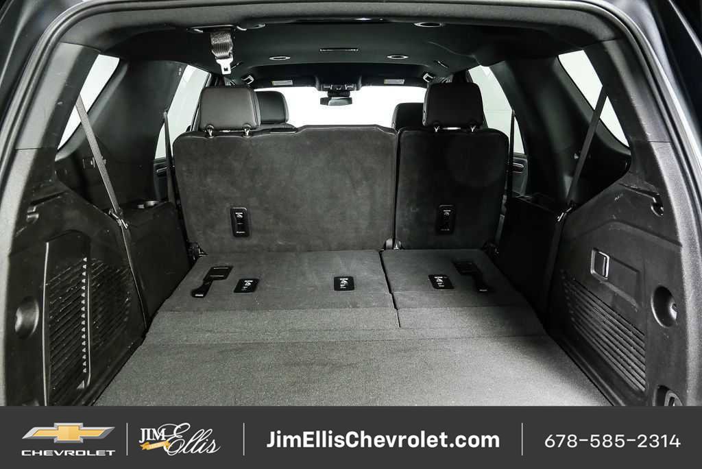 Certified 2025 Chevrolet Tahoe LT RWD image 33