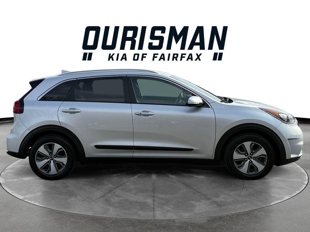 Used 2018 Kia Niro EX image 7