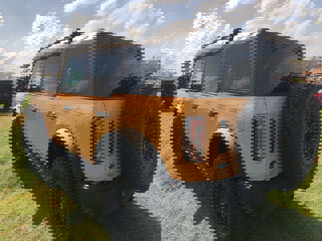 Used 2022 Ford Bronco Wildtrak image 12