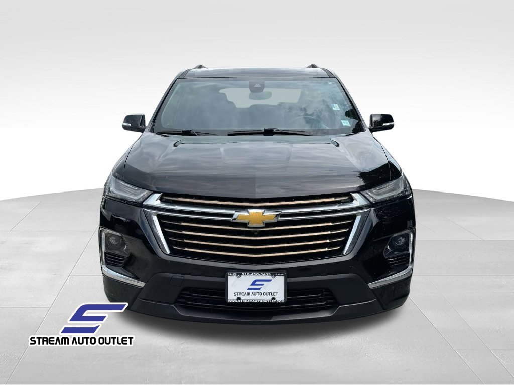 Used 2023 Chevrolet Traverse High Country AWD/4WD image 2