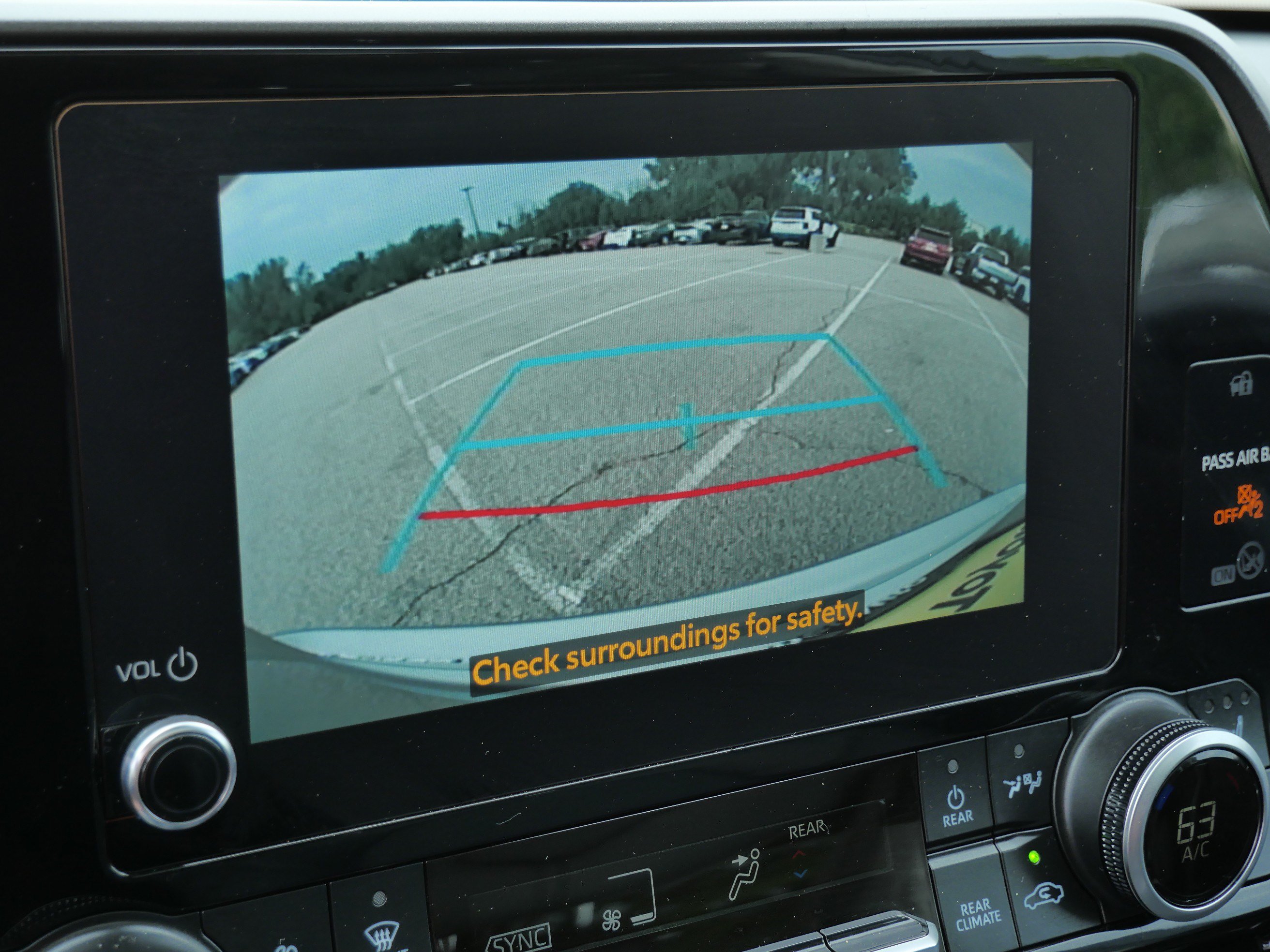 Certified 2025 Toyota Highlander XLE AWD/4WD image 30