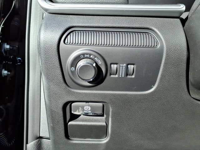 New 2026 Jeep Grand Wagoneer Limited w/ Premium Group II AWD/4WD image 16