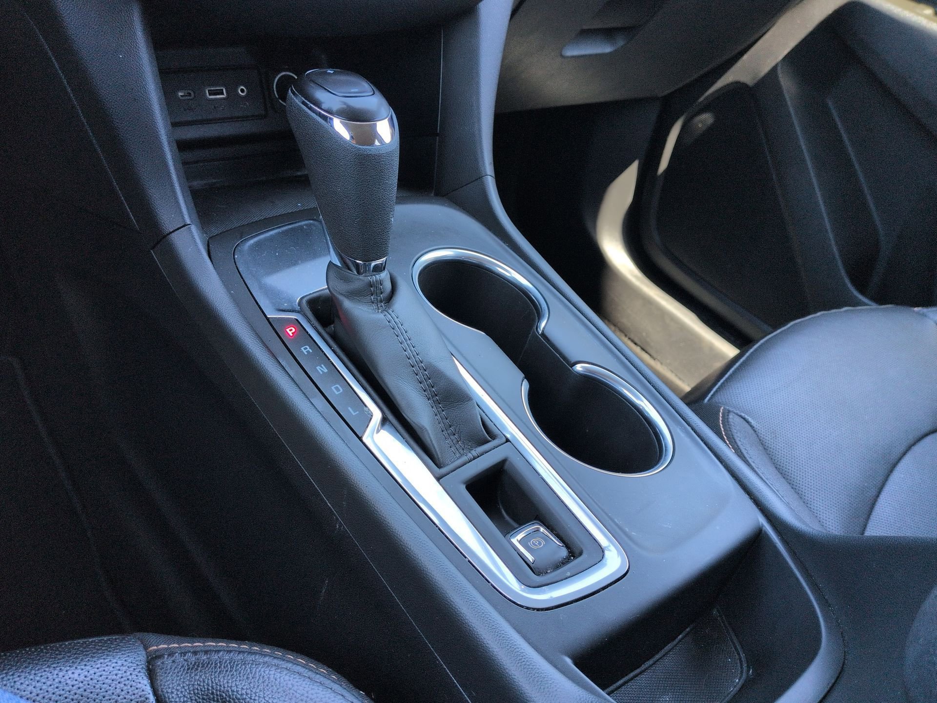 Used 2021 Chevrolet Equinox LT FWD image 16