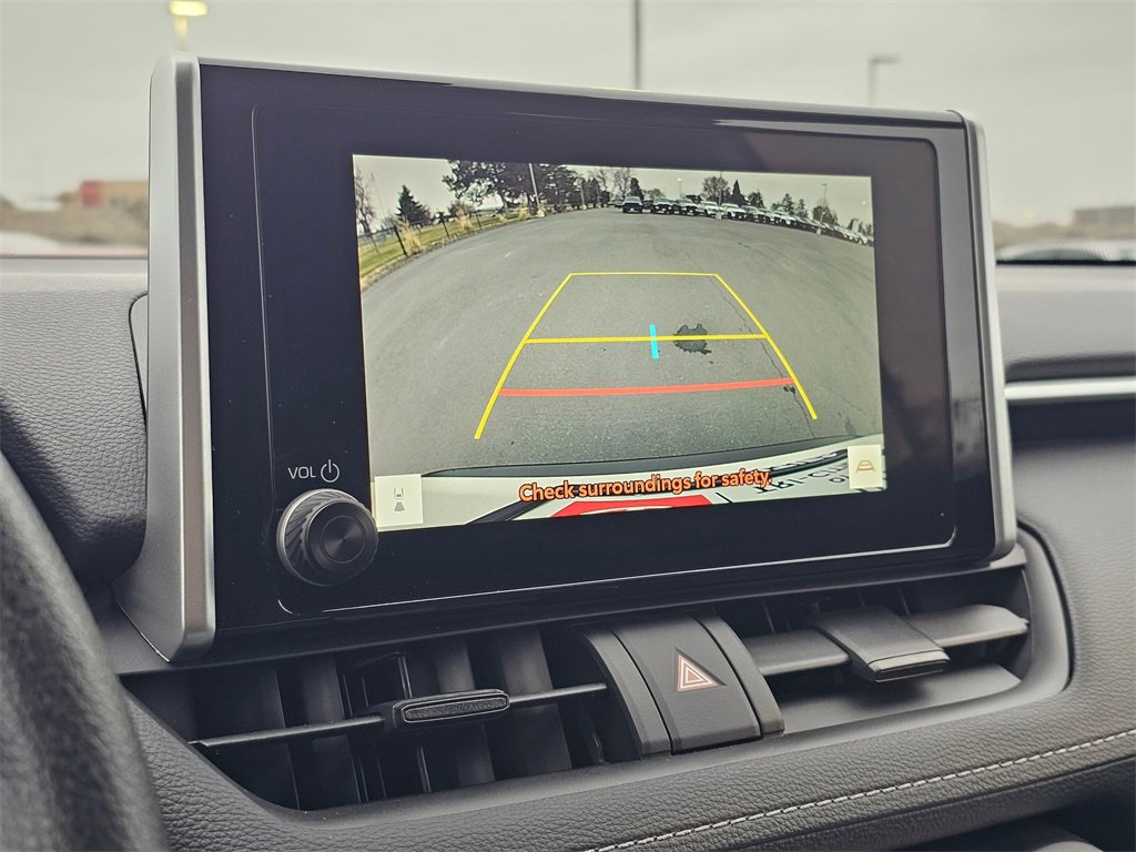 Used 2025 Toyota RAV4 LE image 37