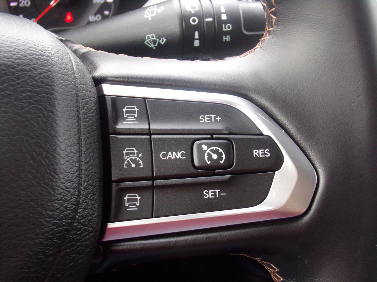 Used 2022 Jeep Compass Limited image 16