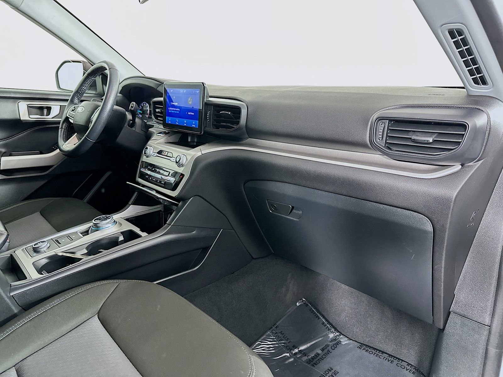 Used 2022 Ford Explorer XLT AWD/4WD image 29