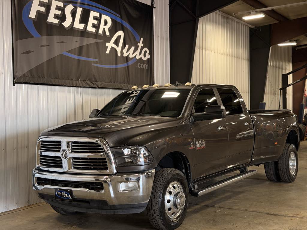 Used 2015 RAM 3500 Lone Star AWD/4WD image 41
