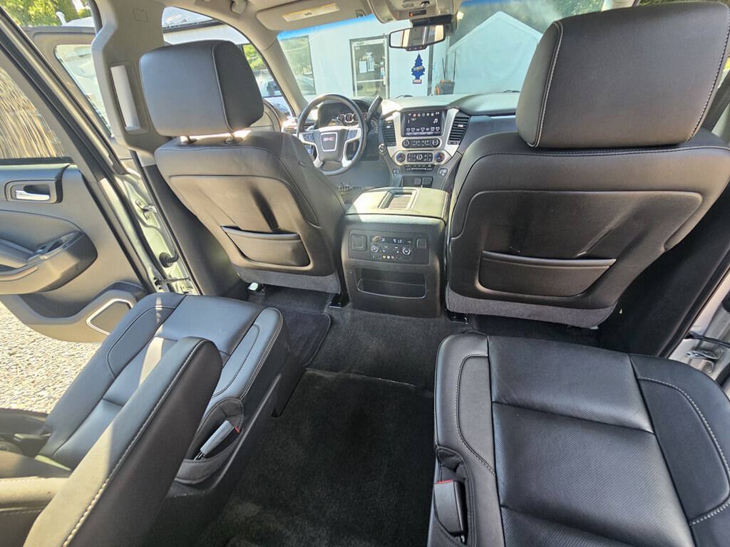 Used 2016 GMC Yukon SLT w/ Open Road Package AWD/4WD image 22
