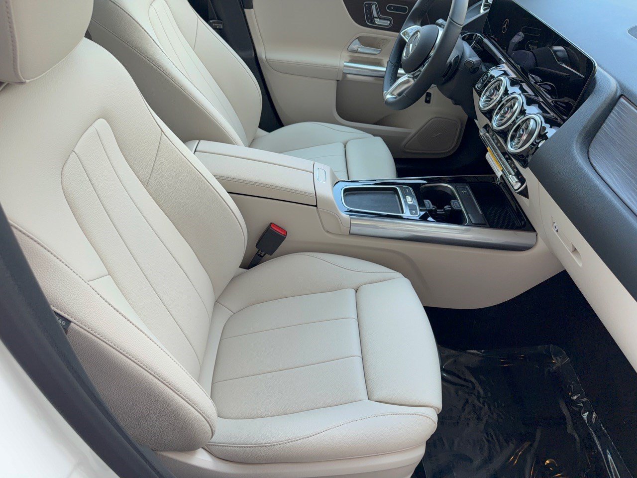 Used 2026 Mercedes-Benz GLA 250 image 30