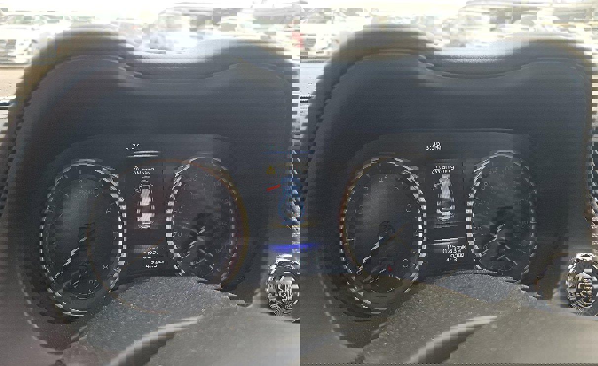 Used 2016 INFINITI Q50 Premium w/ 2.0T Premium Plus Package image 12