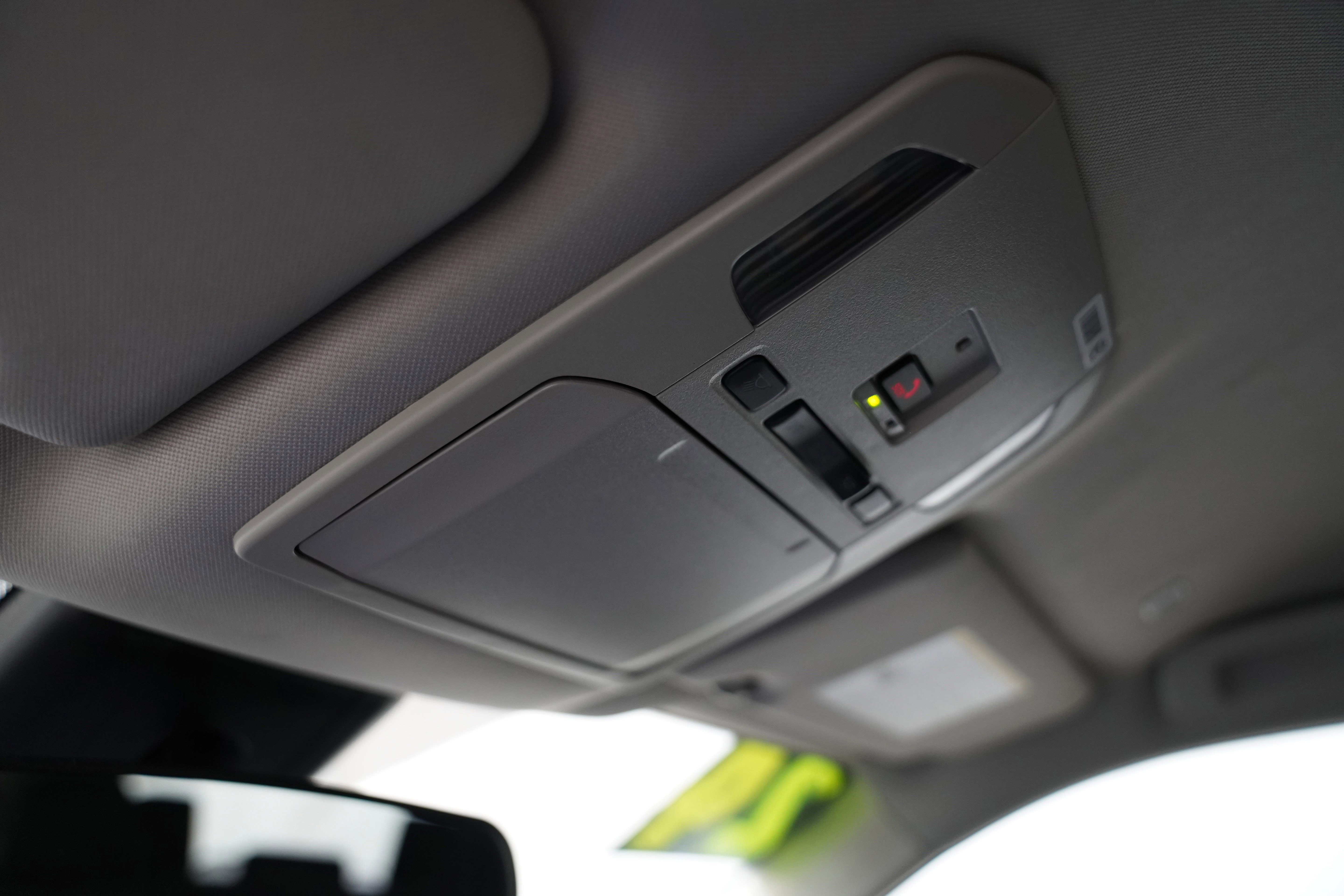 Used 2024 Toyota Highlander LE image 25