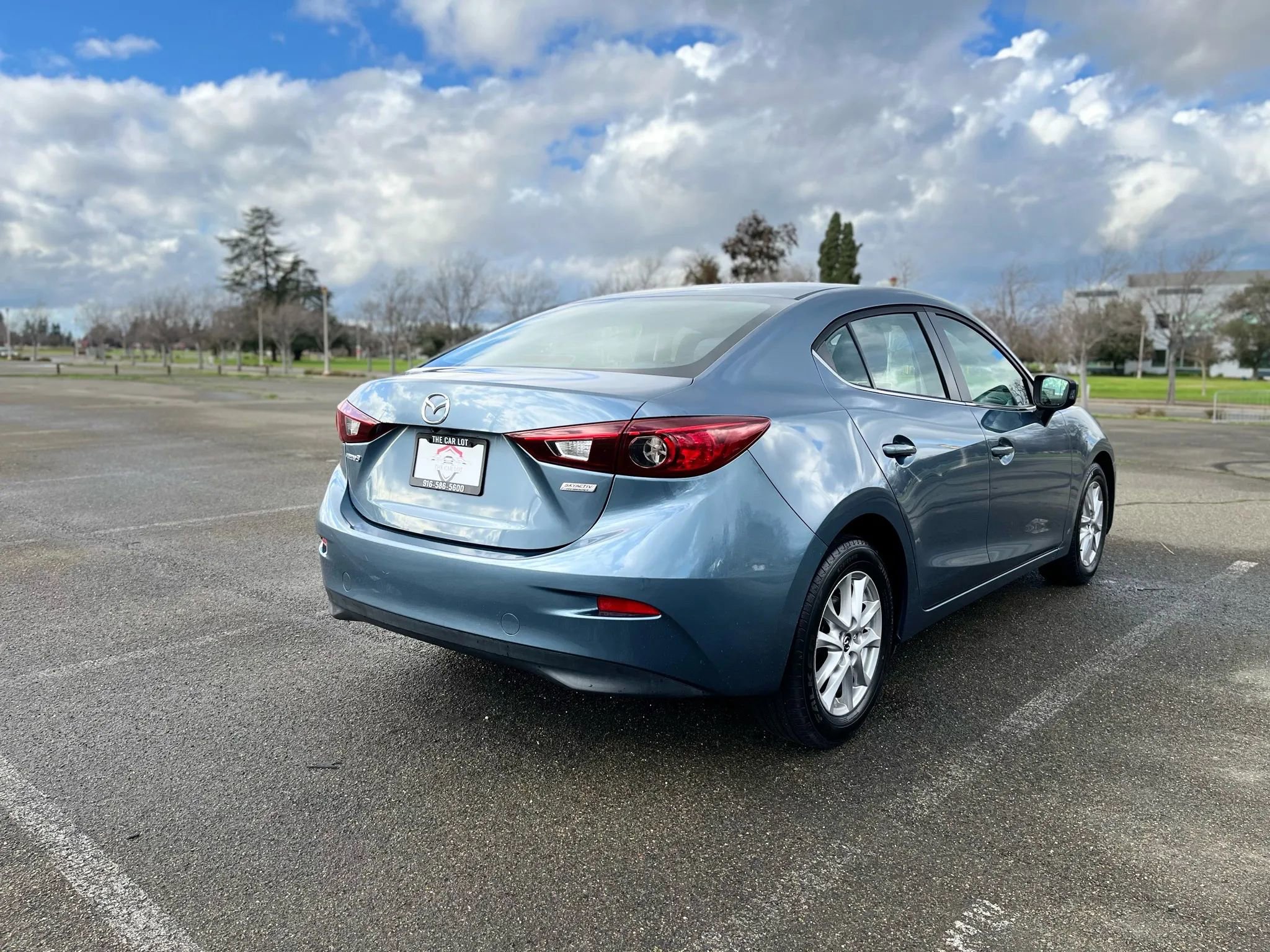 Used 2016 MAZDA MAZDA3 i Sport w/ Preferred Equipment Package image 5