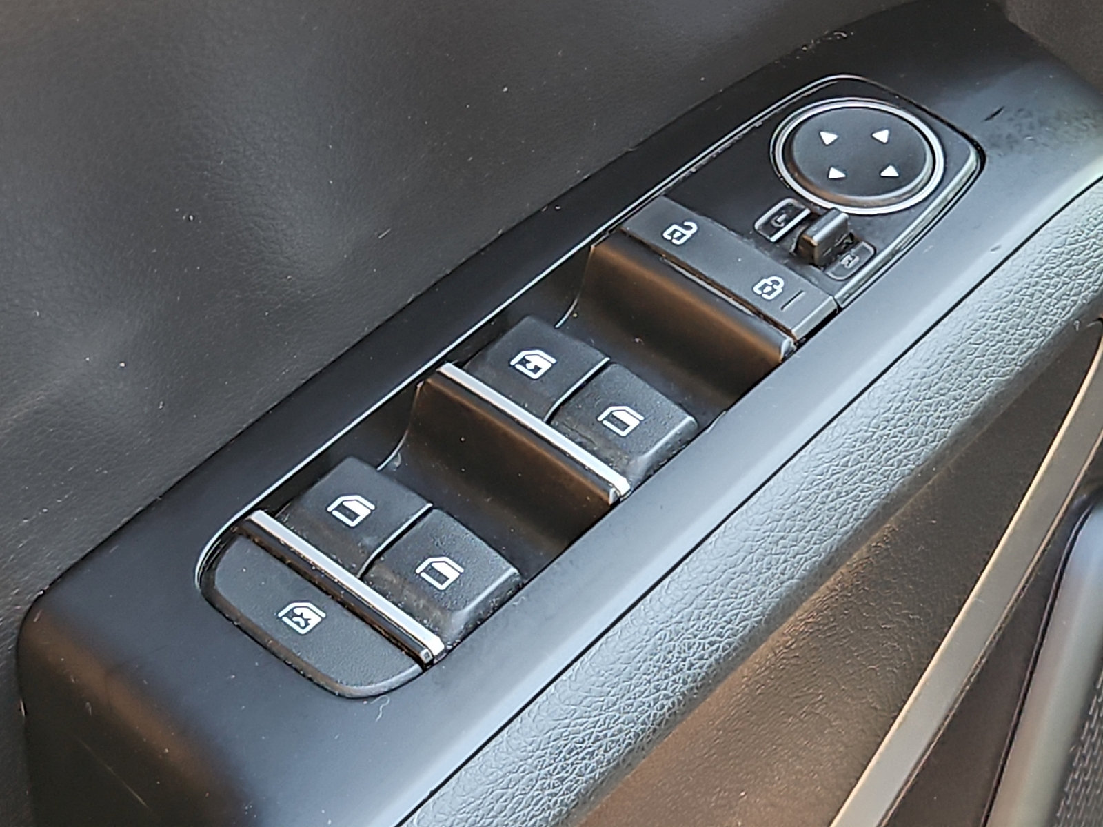 Used 2022 Kia Soul GT-Line FWD image 26