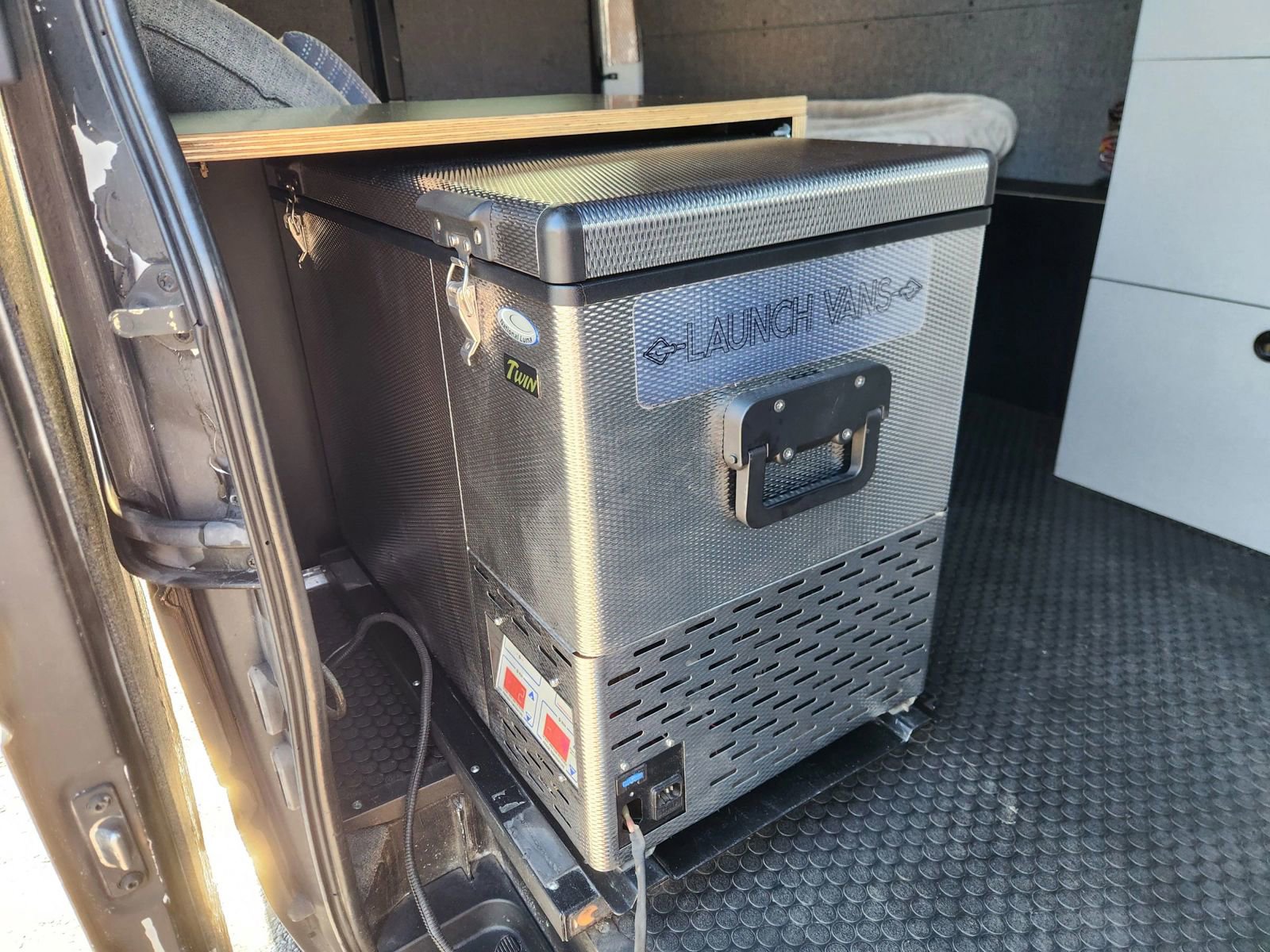 Used 2006 Dodge Sprinter 2500 w/ PWR Convenience Group image 12