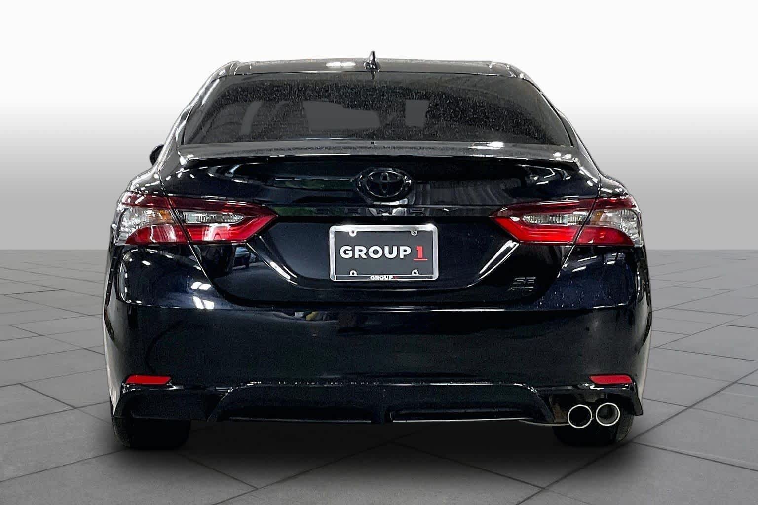 Used 2023 Toyota Camry SE w/ Cold Weather Package AWD/4WD image 5