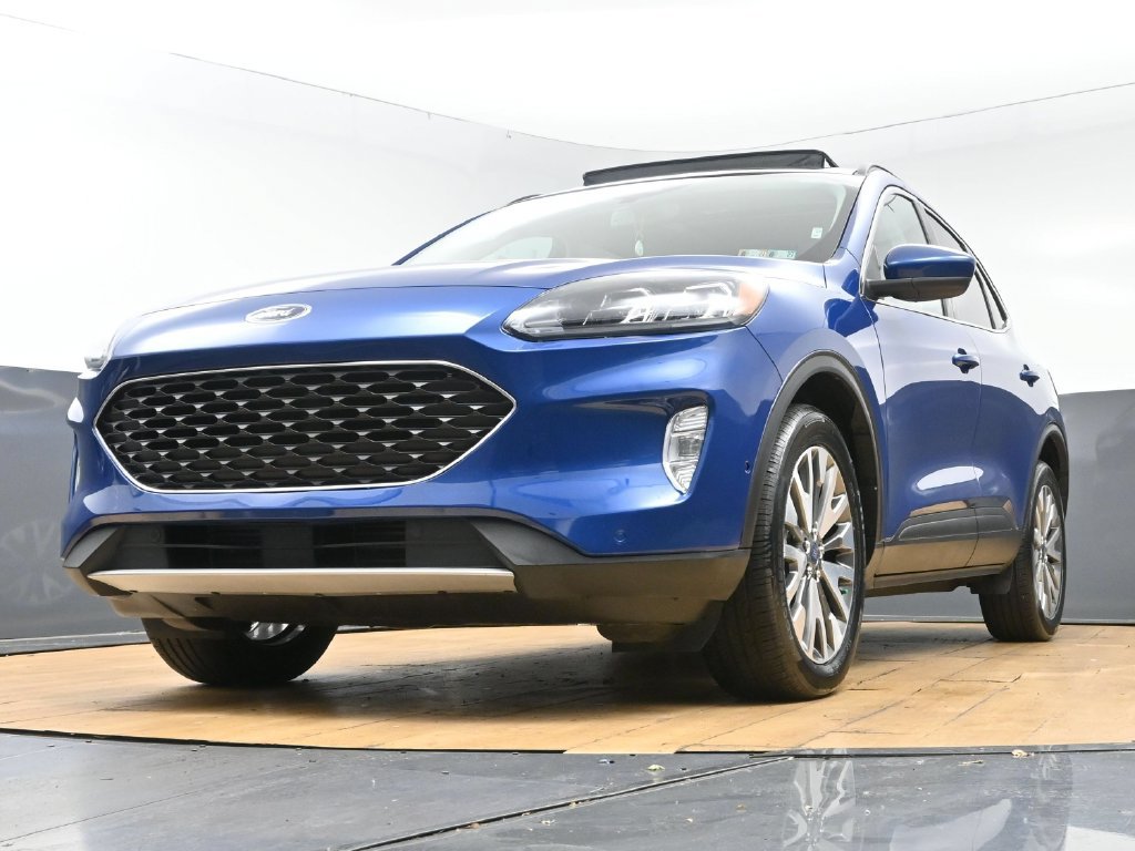 Used 2022 Ford Escape Titanium AWD/4WD image 54