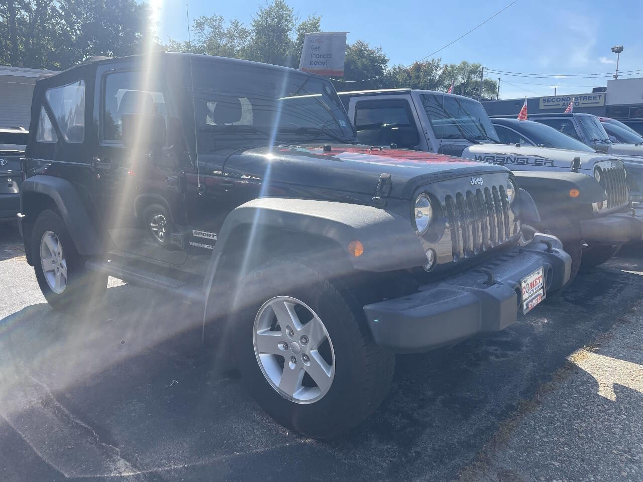 Used 2016 Jeep Wrangler Sport w/ Quick Order Package 24S AWD/4WD image 5
