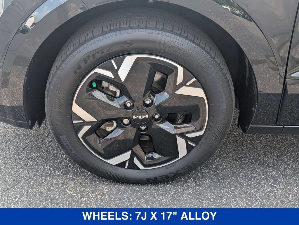 Used 2023 Kia Niro Wind w/ Wind Preserve Package FWD image 10