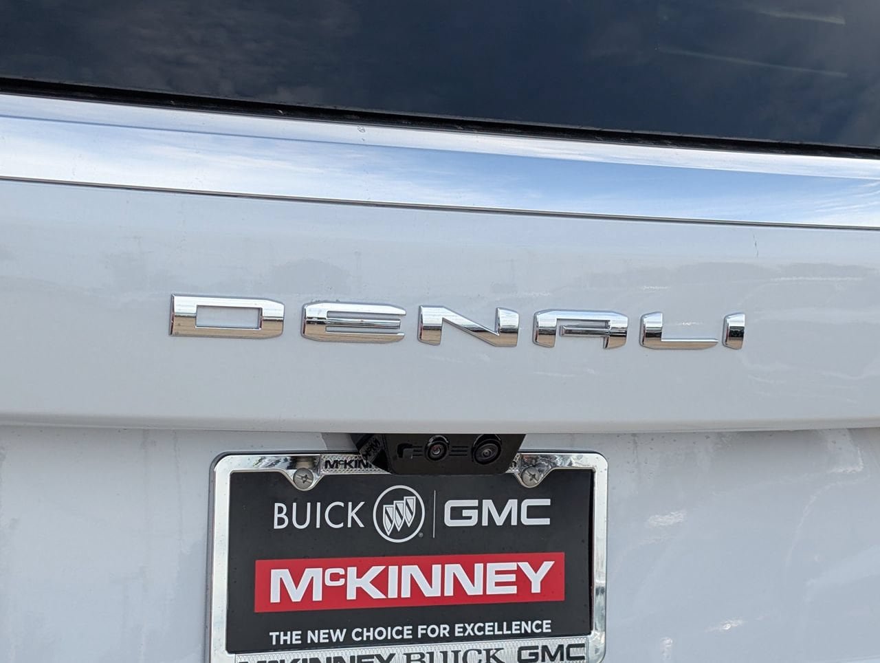 New 2026 GMC Yukon XL Denali w/ Denali Reserve Package AWD/4WD image 7