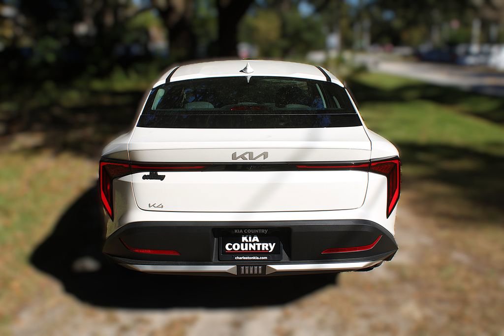 New 2025 Kia K4 EX image 8