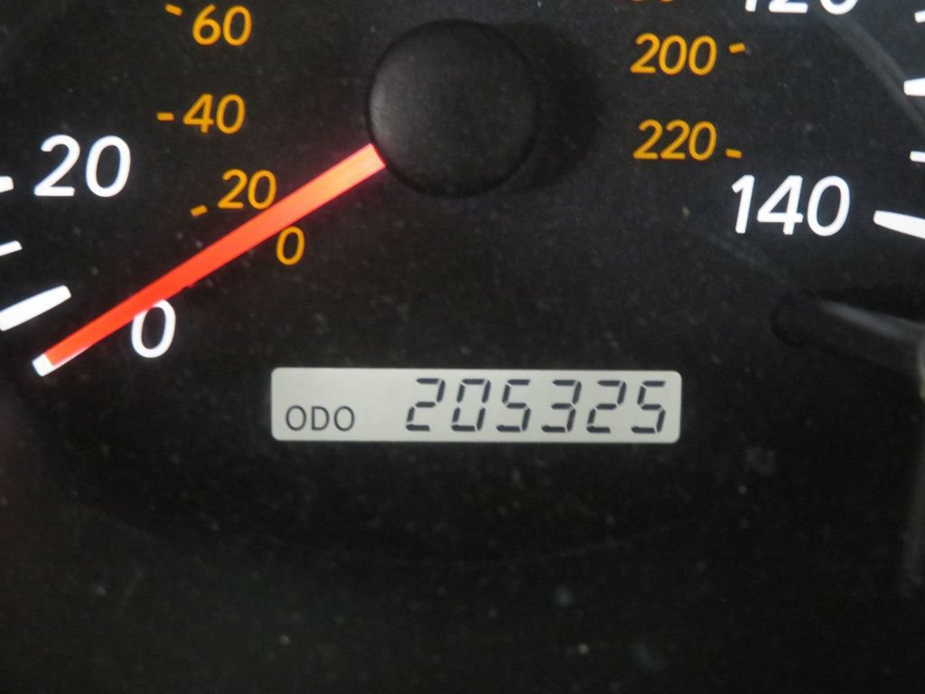 Used 2004 Toyota Highlander 4WD V6 image 37