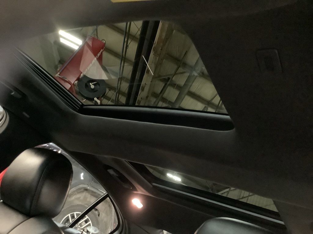 Used 2015 Lincoln MKS AWD w/ Equipment Group 101A image 41