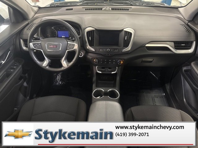 Used 2022 GMC Terrain SLE image 13