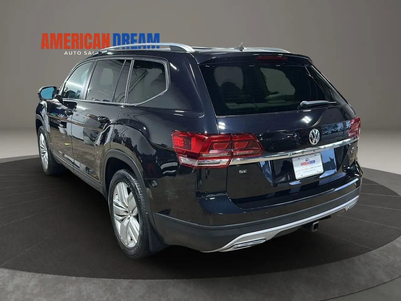 Used 2019 Volkswagen Atlas SE w/ Panoramic Sunroof Package AWD/4WD image 3