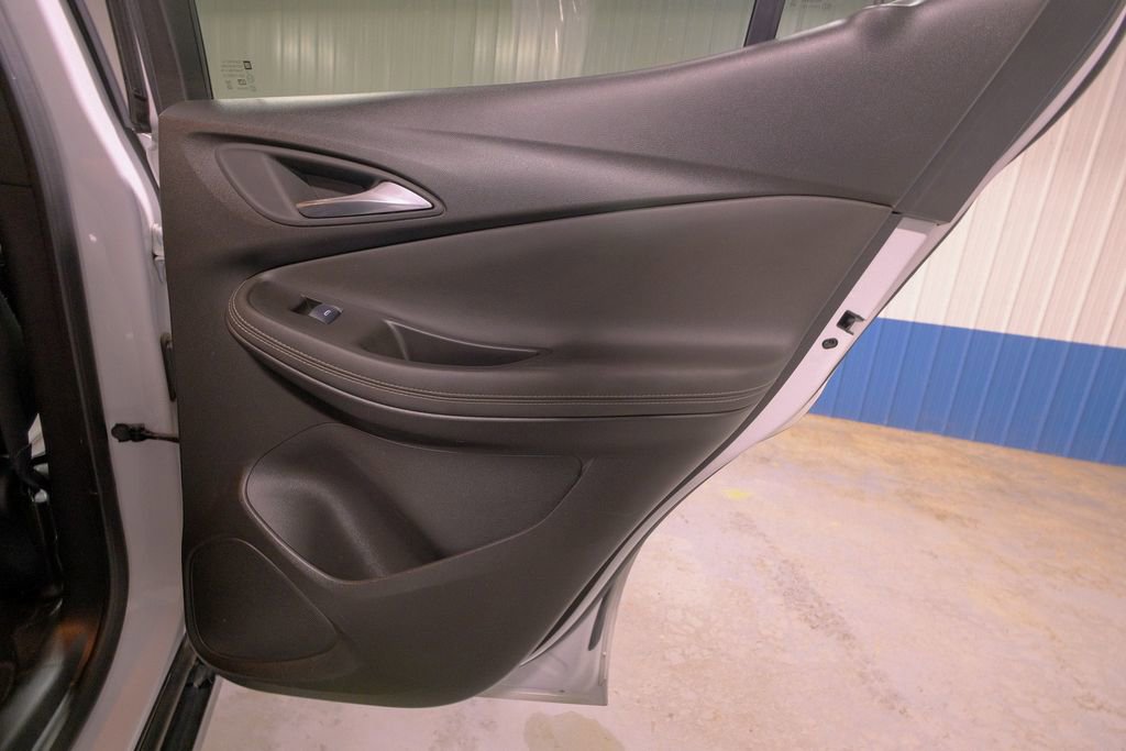 Used 2024 Buick Encore GX Sport Touring image 19