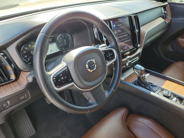 Used 2021 Volvo XC60 T5 Inscription image 23