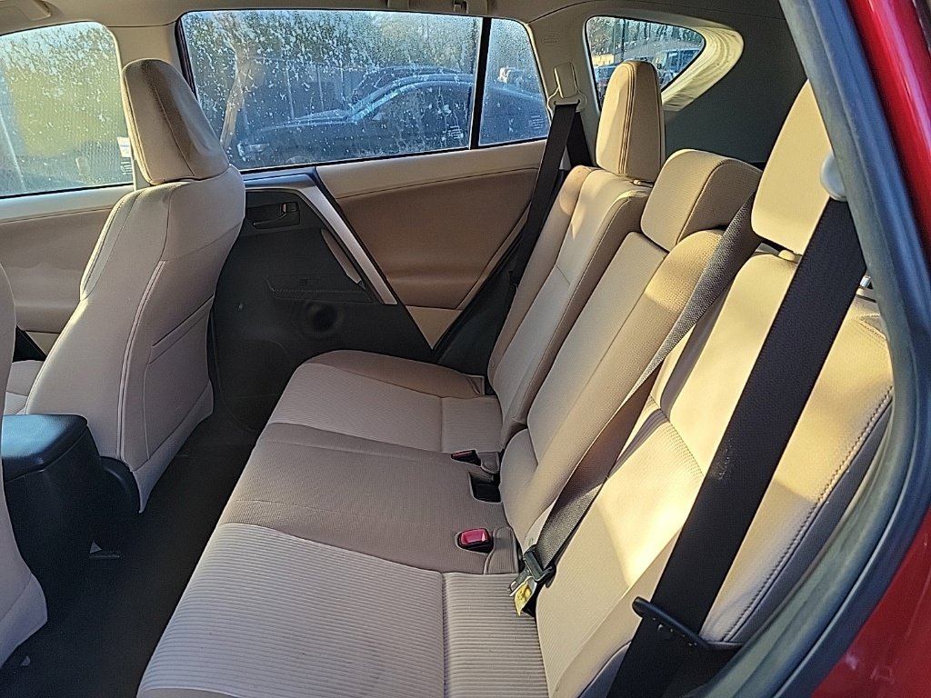 Used 2013 Toyota RAV4 XLE AWD/4WD image 13