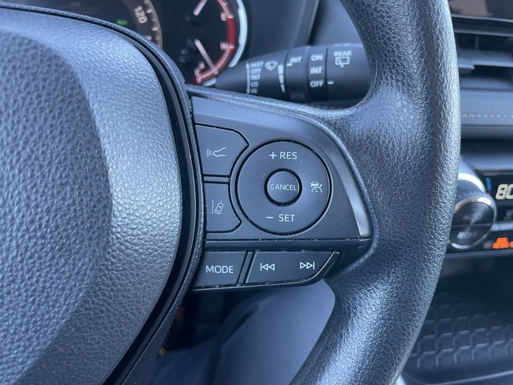 Used 2024 Toyota RAV4 XLE image 19