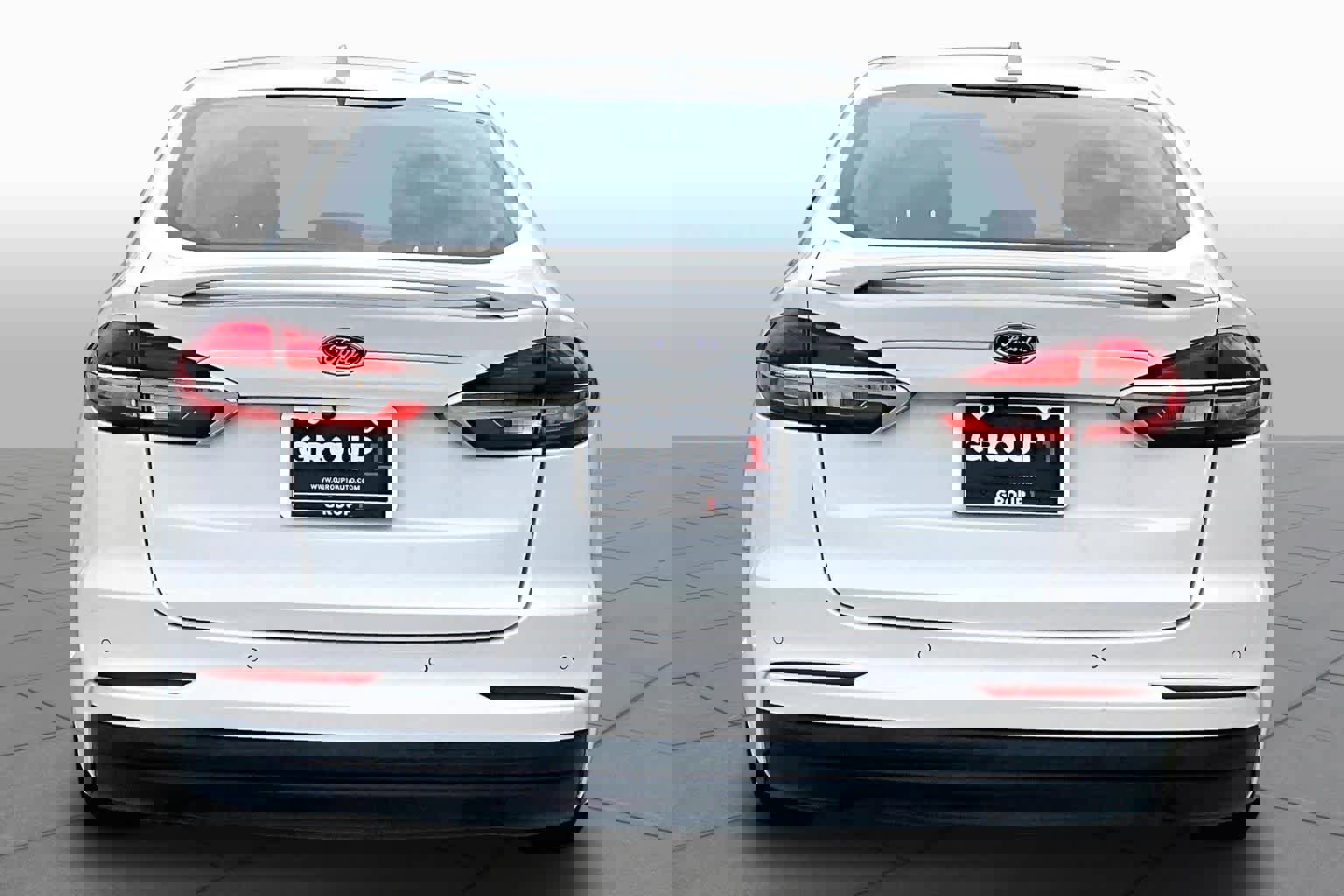 Used 2019 Ford Fusion Titanium FWD image 5