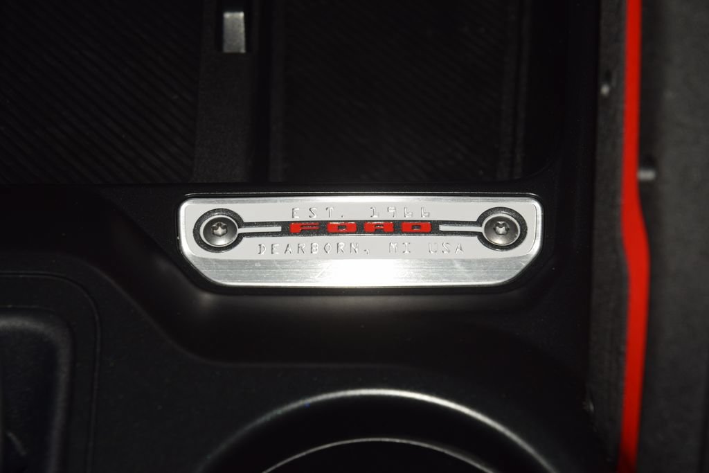 Used 2025 Ford Bronco Heritage Edition AWD/4WD image 36