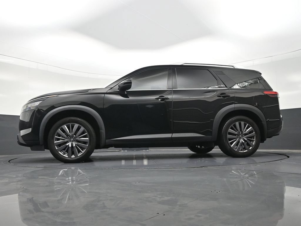 Used 2022 Nissan Pathfinder SL w/ SL Premium Package FWD image 26