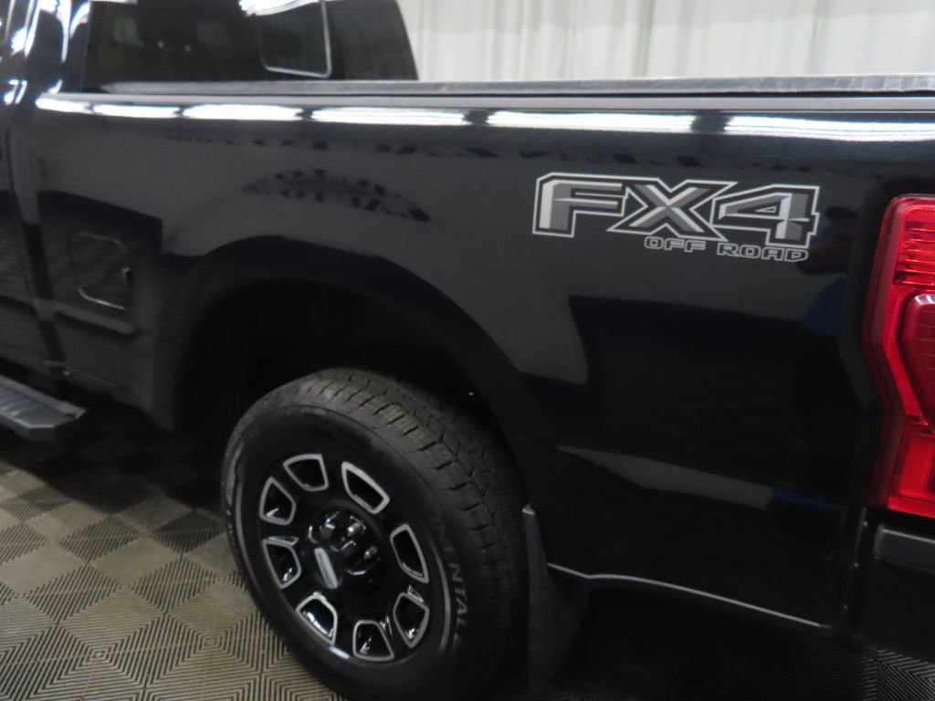 Used 2022 Ford F250 Lariat w/ Black Appearance Pkg AWD/4WD image 44